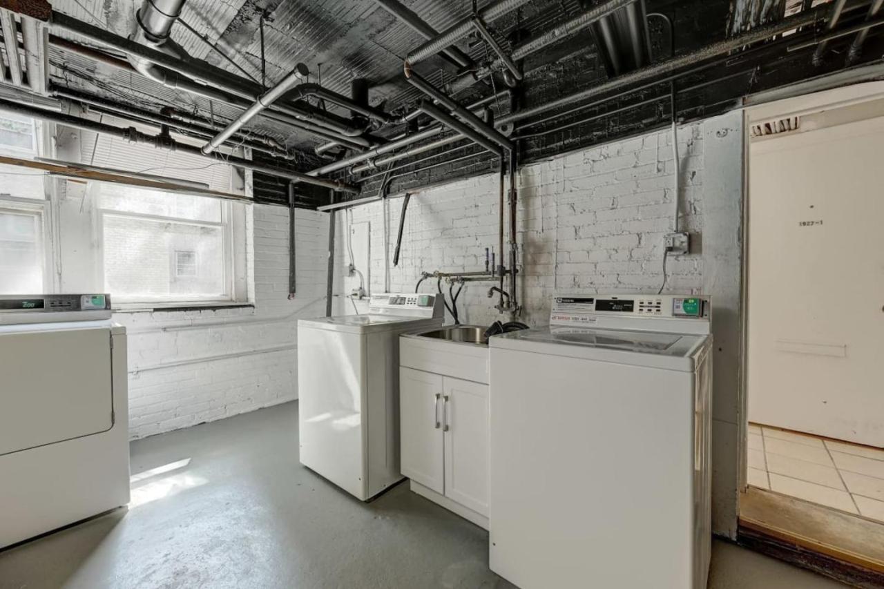 Stylish Studio Mckinley Beach - Brady St Lowr East Apartment Milwaukee Exterior photo